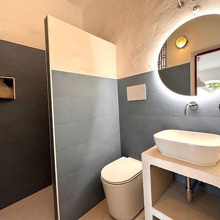 Villa Pomelia, Villa Nel Corso Di Santa Marina Salina A 50 Mt Dal Mare エクステリア 写真