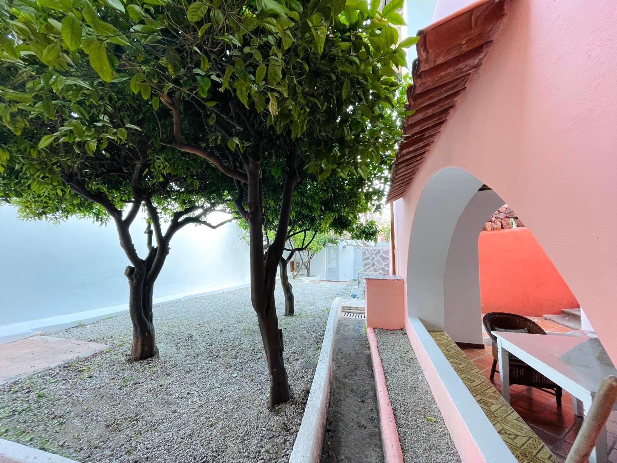 Villa Pomelia, Villa Nel Corso Di Santa Marina Salina A 50 Mt Dal Mare エクステリア 写真